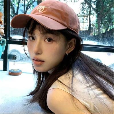 像两滴水